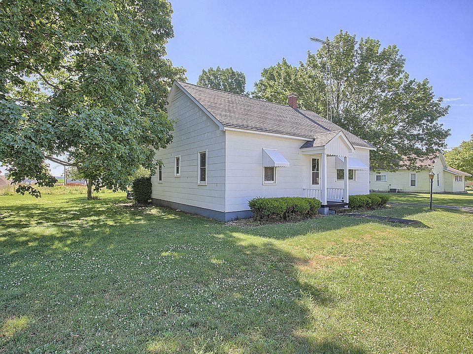 501 N English Sidell IL 61876 Apartments for Rent Zillow