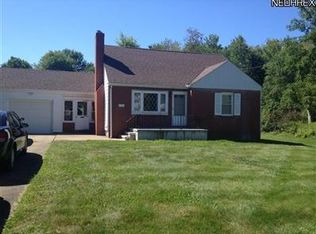 2961 Noel Dr, Youngstown, OH 44509