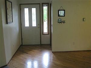 5th image of 738 Crescent Dr