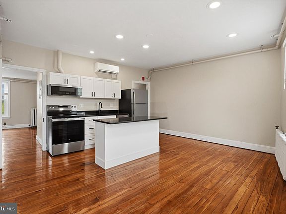2nd image of 6113 Ridge Ave #3