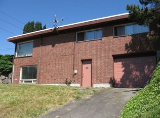 1601 S 223rd St, Des Moines, WA 98198