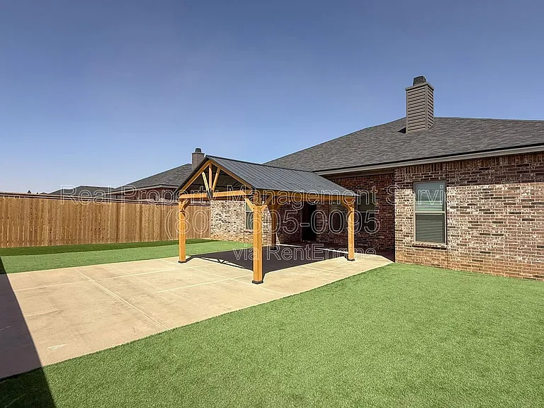 2915 Tractor Ave — Photo 15