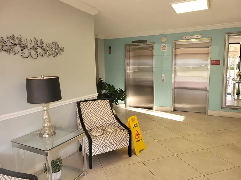 3050 N Palm Aire Dr #508 — Photo 23