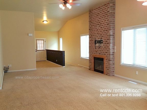 3rd image of 10767 S Weiss Dr