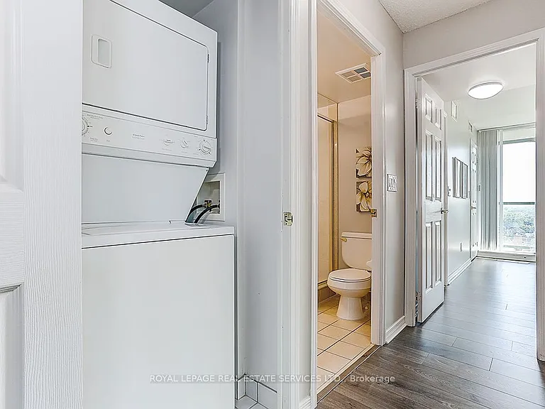 5500 Yonge St #808 — Photo 21