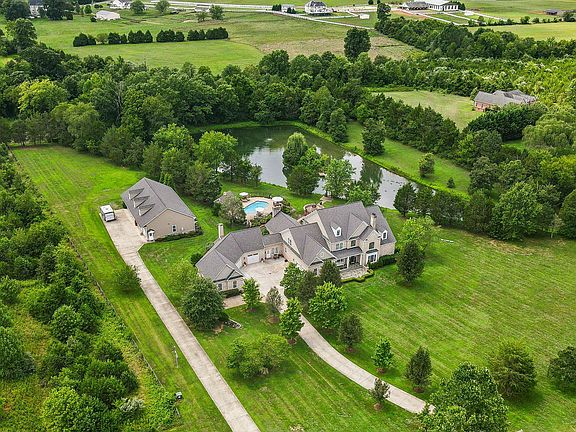 3rd image of 13840 Jordan Meadows Ln