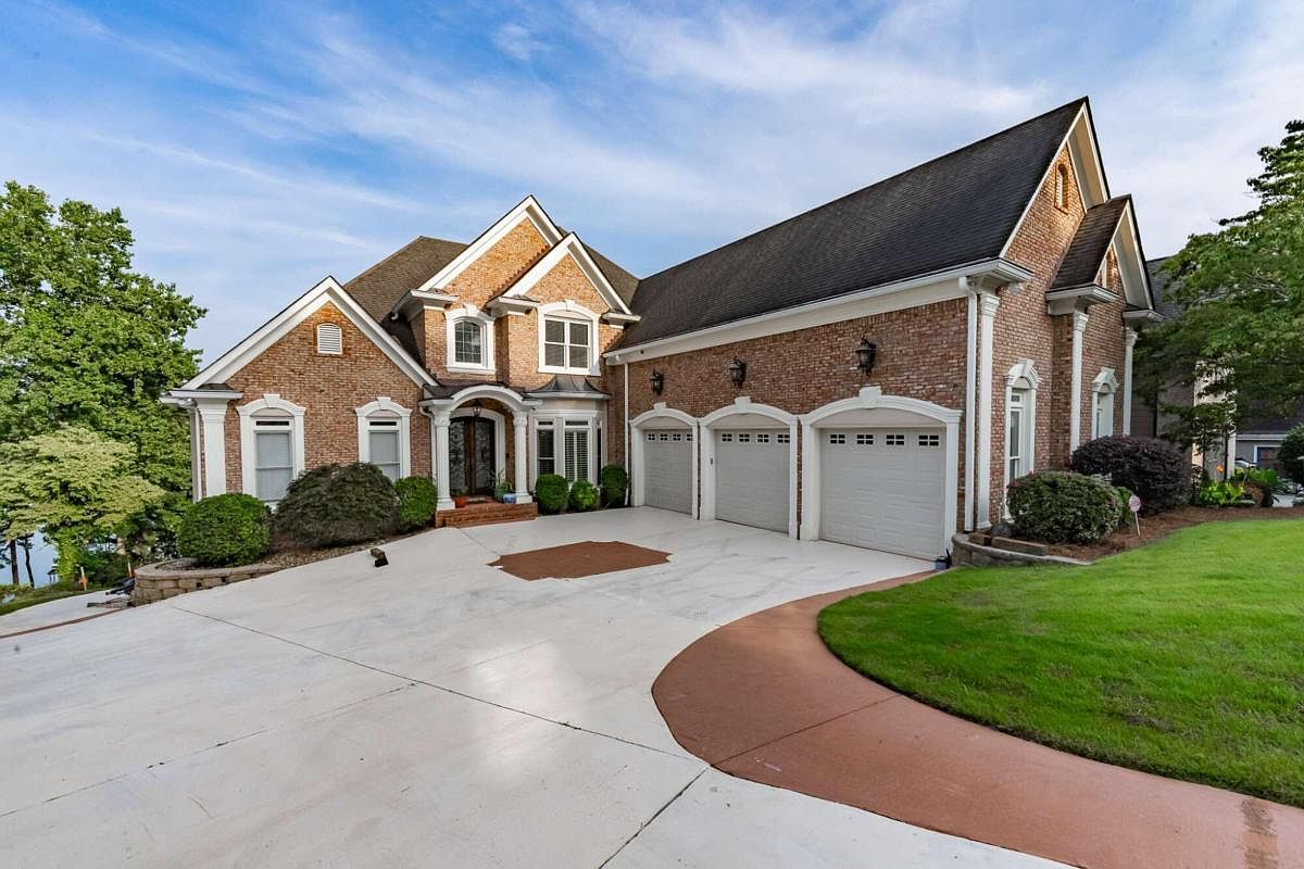 6400 Lakeview Dr, Buford, GA 30518 Zillow