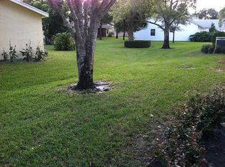 10816 Waterberry Dr, Boca Raton, FL 33498