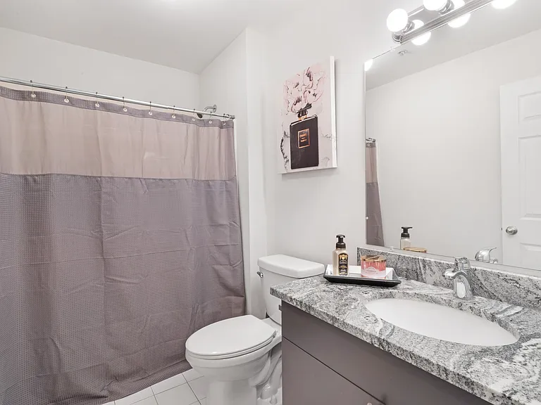 708 Tallwood Ln — Photo 11