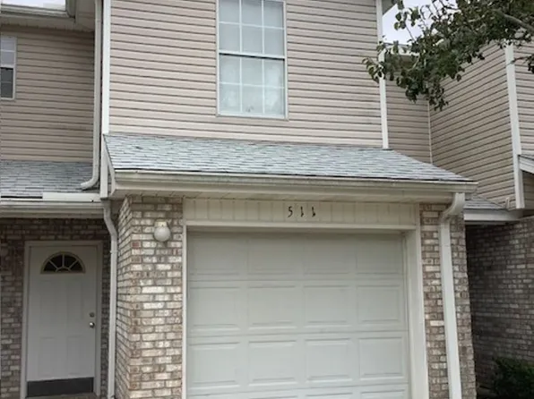 511 Keystone Rd, Mary Esther, FL 32569