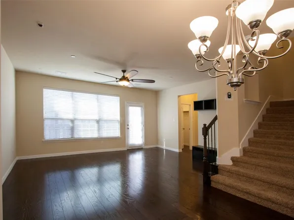 7825 Fox Horn Dr, Irving, TX 75063