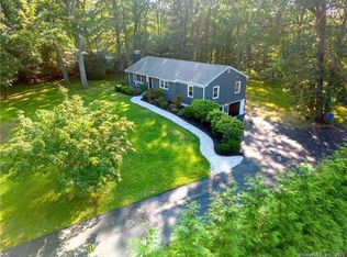 37 Osborn Ln, Monroe, CT 06468