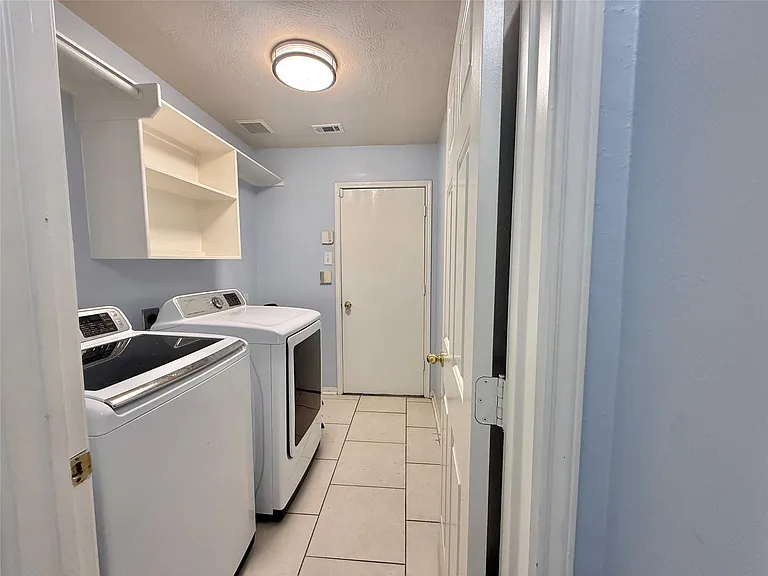 14802 Bellflora Ct — Photo 28