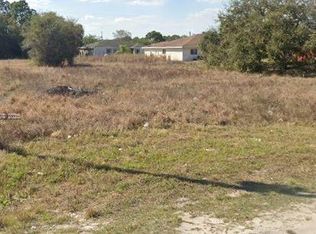 332/334 Gretchen Ave S, Lehigh Acres, FL 33973