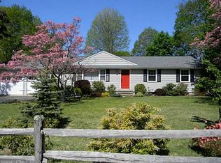 52 Sandelwood Dr, Madison, CT 06443