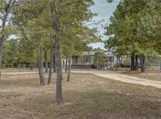 410 McDonald Ln W, Cedar Creek, TX 78612