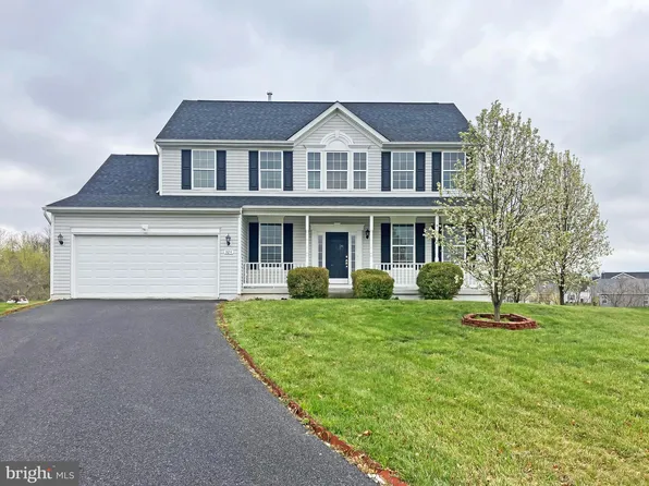 324 Pierce Arrow Way, Martinsburg, WV 25401