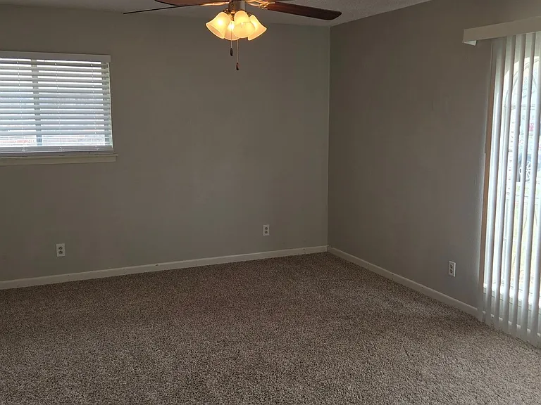 2909 Cypress Dr — Photo 17