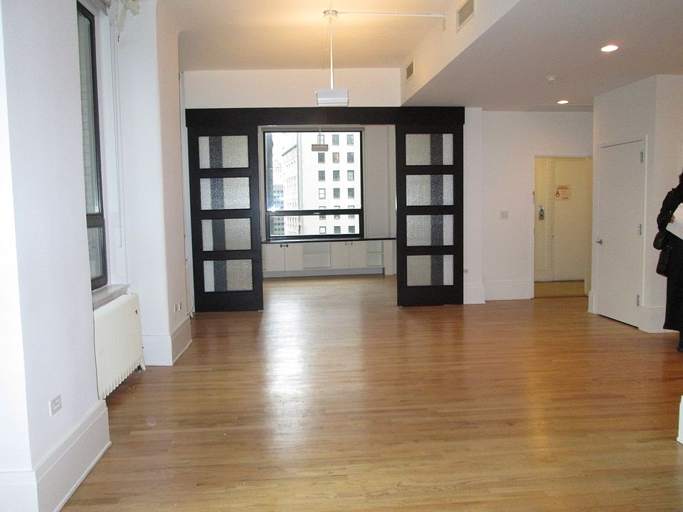 1st image of 50 Pine St APT 11S