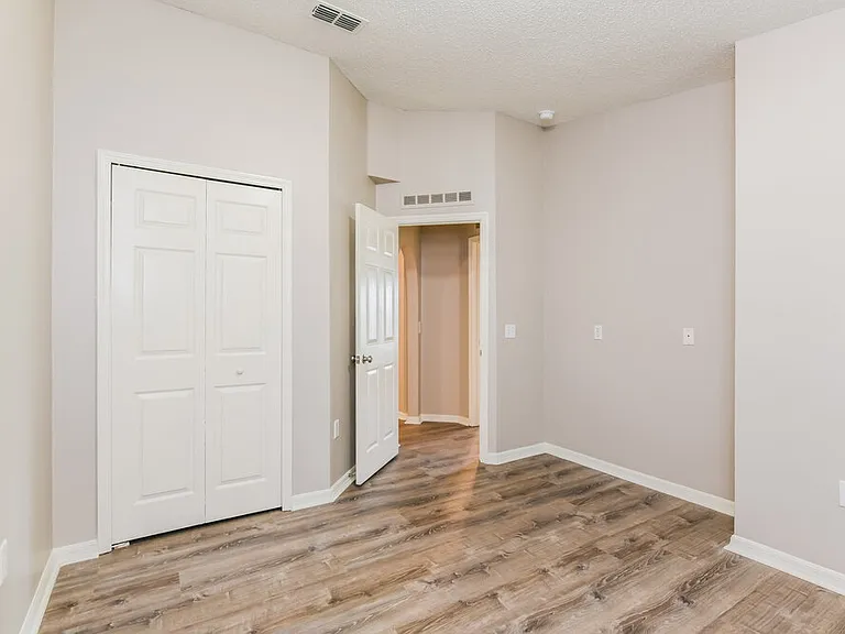 1117 Windy Bluff Dr — Photo 14