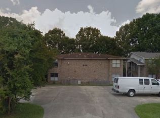 944 Hammond Manor Dr, Baton Rouge, LA 70816