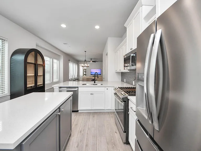 4219 Colony Ln — Photo 17