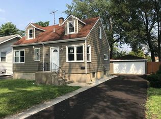 14843 Karlov Ave, Midlothian, IL 60445