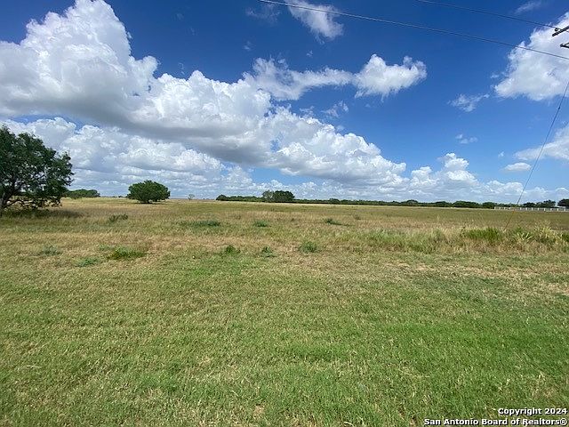 2nd image of 21906 N FM 81