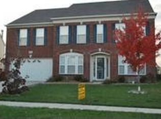 5844 N Attleburg Dr, McCordsville, IN 46055