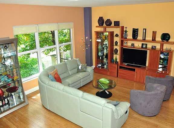 5th image of 2625 NE 14th Avenue #108
