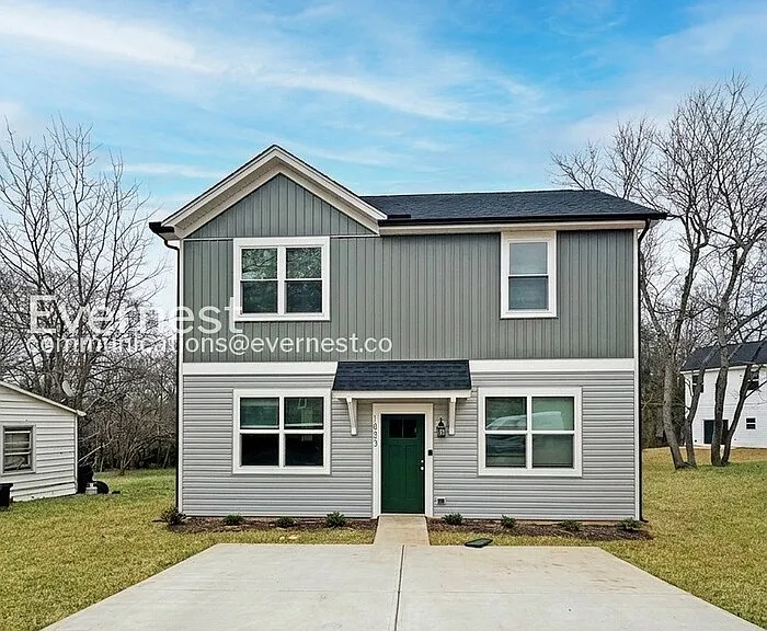 1823 Bristol Rd — Photo 2