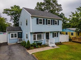 15 Sunset Blvd, Wareham, MA 02571
