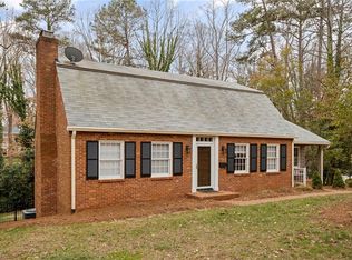 1050 Yorkshire Rd, Winston Salem, NC 27106