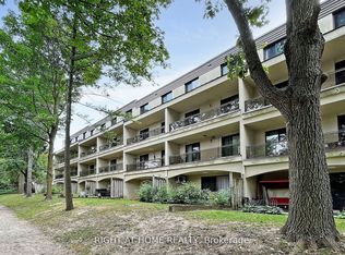 25 Pebble Byway #22, North York, ON M2H3J6