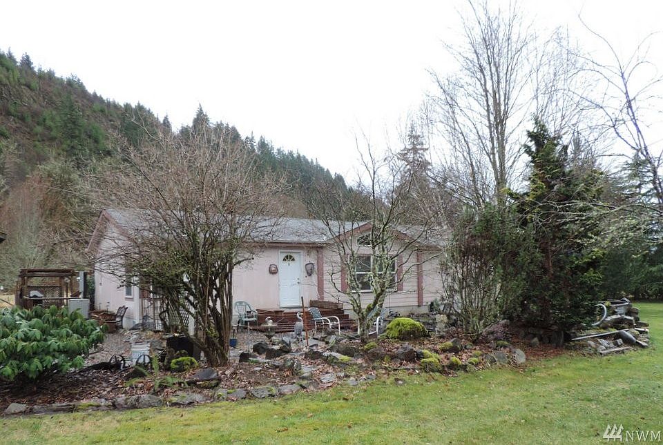 1st image of 150 Whites Ln