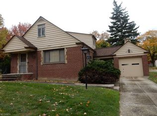 4778 Landchester Rd, Cleveland, OH 44109