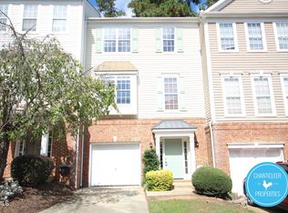 5542 Red Robin Rd, Raleigh, NC 27613