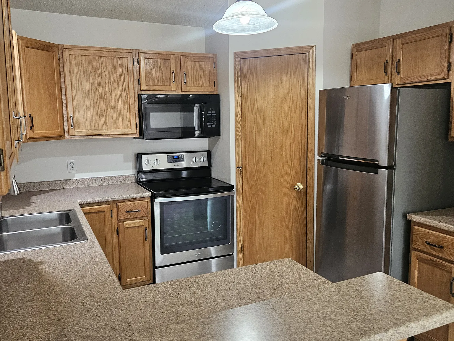 13XX Peitz Ave — Photo 2