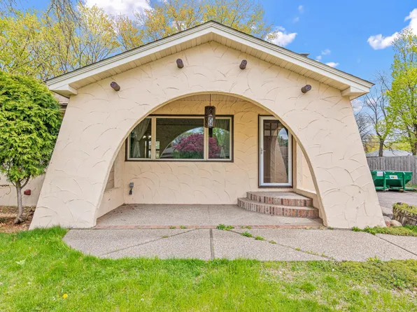 7012 Newton Ave N, Brooklyn Center, MN 55430