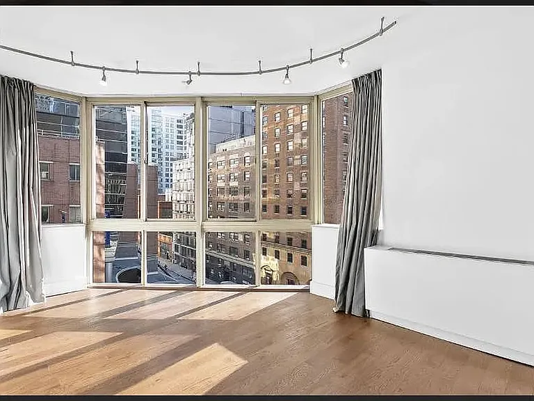 50 Lexington Ave #7E — Photo 1