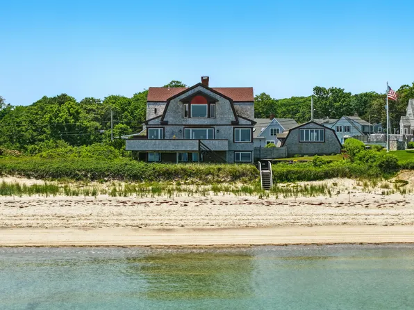 45 Phillips Road, Sagamore, MA 02561