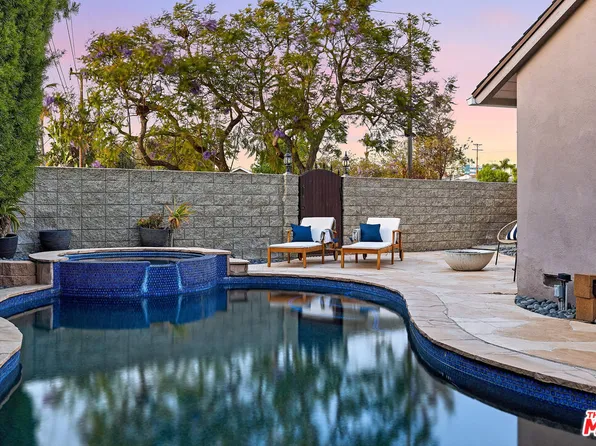 6213 S Corning Ave, Los Angeles, CA 90056