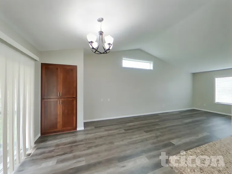 17978 Nixon Ct NW — Photo 4