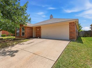 13021 Evergreen Dr, Fort Worth, TX 76244