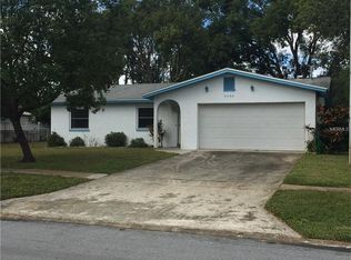 9496 110th St, Seminole, FL 33772