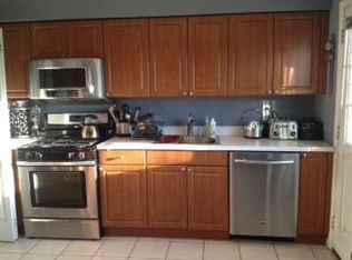 374 Sand Ln, Staten Island, NY 10305
