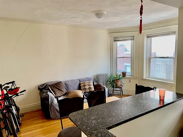 108 Jersey St #11