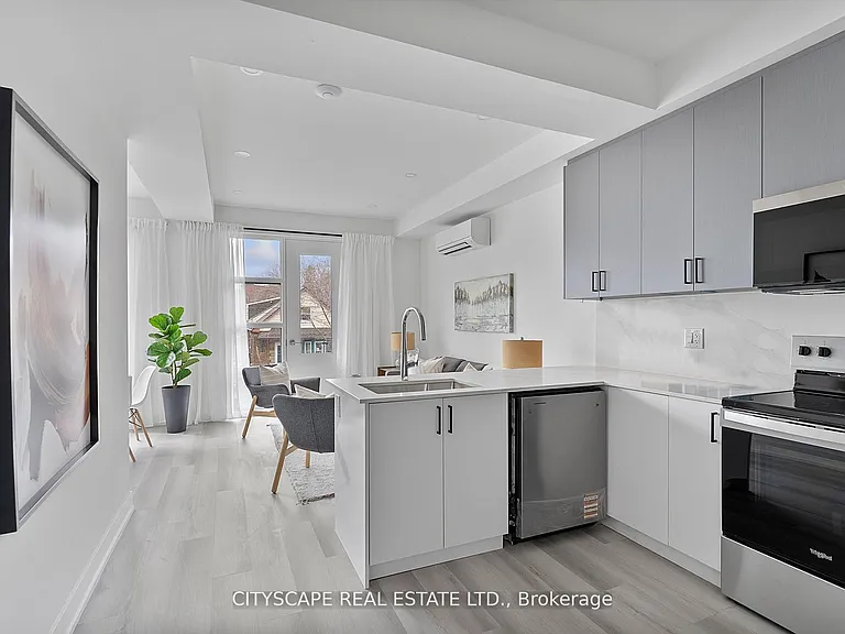 589 Oakwood Ave #4 — Photo 4