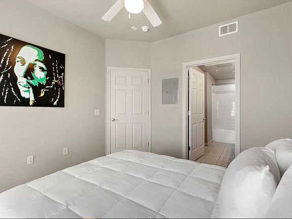 5th image of 25155 Pearl St #509