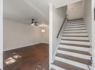 12 Grove St, Charleston, SC 29403